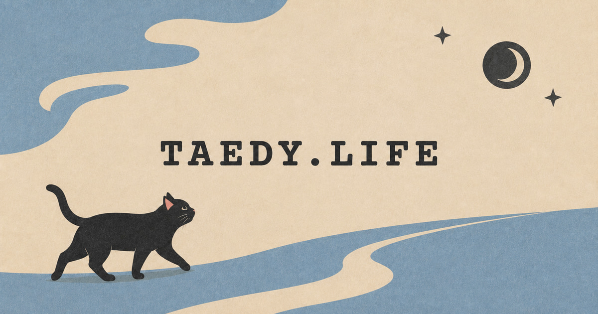 TAEDY.LIFE — 달과 별, 파란 물결 곁을 걷는 검은 고양이